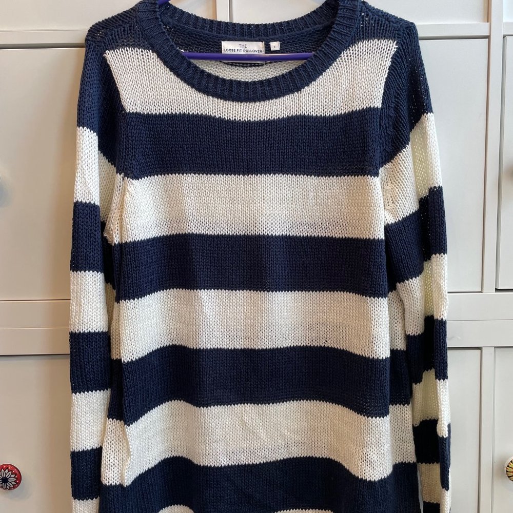 Loose Fit striped sweater